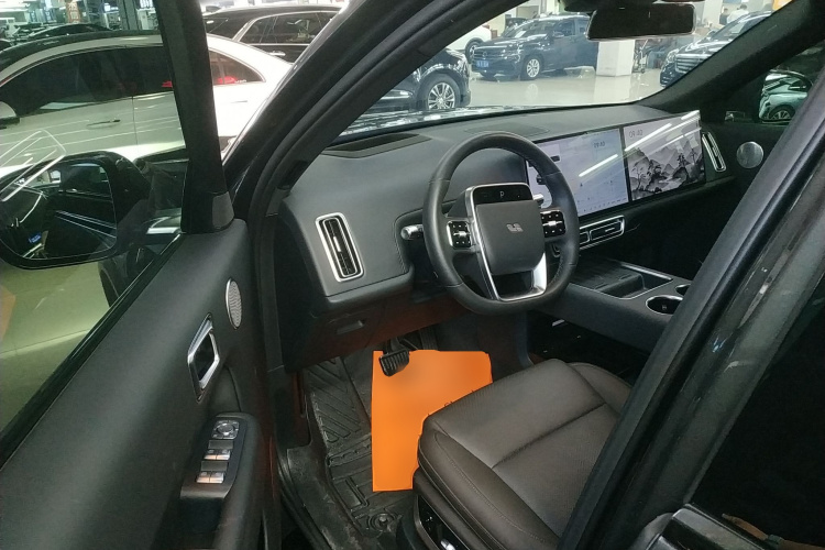 理想汽车 理想L8 2023款 Pro中控内饰20