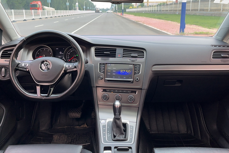 大众 高尔夫 2015款 1.4TSI 自动豪华型中控内饰7003