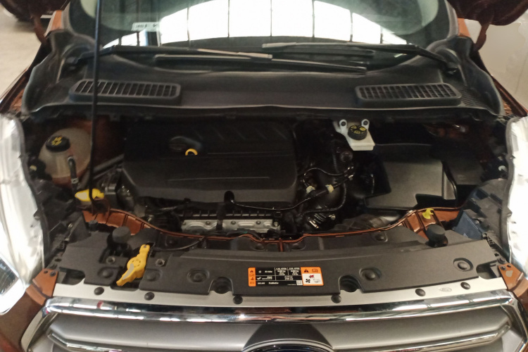 福特 翼虎 2017款 EcoBoost 180 两驱铂翼型局部细节24