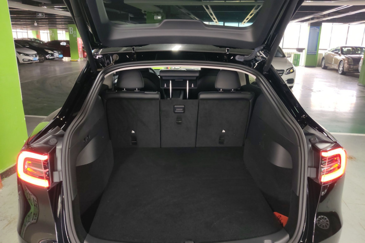 特斯拉 Model Y 2023款 后轮驱动版局部细节23