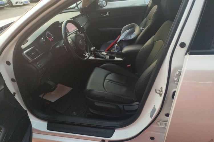 起亚K5 2016款 1.6T 自动LUX中控内饰19