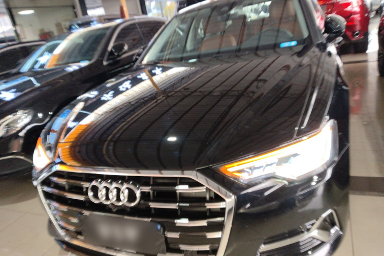 奥迪A6L 2020款 45 TFSI 臻选致雅型车身外观2