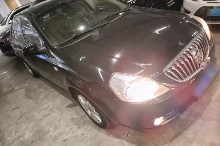 别克 凯越 2013款 1.5L 自动尊享型车身外观6002