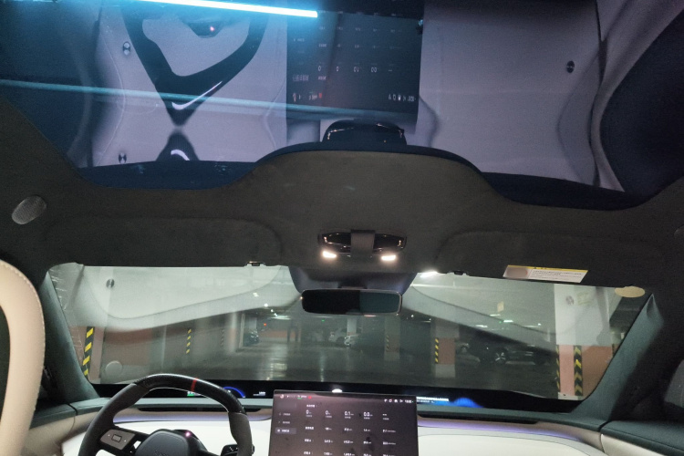 小米汽车 小米YU7 2025款 超长续航高性能四驱Max版中控内饰22