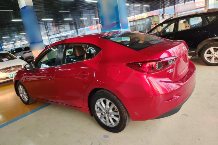 马自达3 昂克赛拉 2017款 三厢 1.5L 自动舒适型 国V车身外观4