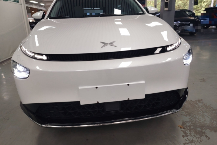 小鹏G3 2022款 G3i 520N+车身外观6001