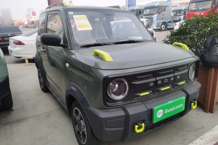 吉利银河 2025款 210km 熊猫骑士车身外观3