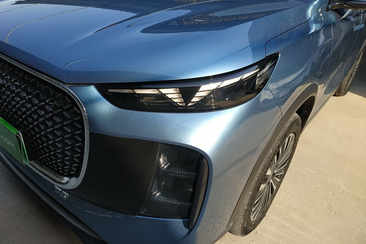 奇瑞 瑞虎8 PLUS C-DM 2025款 1.5T 116km 尊贵型 5座局部细节36