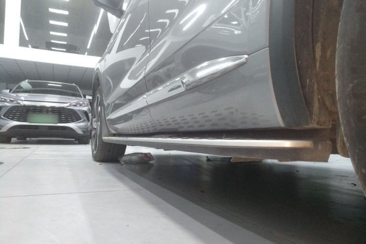 吉利汽车 星越L 2023款 2.0TD 高功自动两驱旗舰型局部细节9002