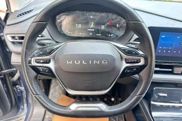 五菱汽车 五菱凯捷 2020款 1.5T CVT旗舰型中控内饰7005