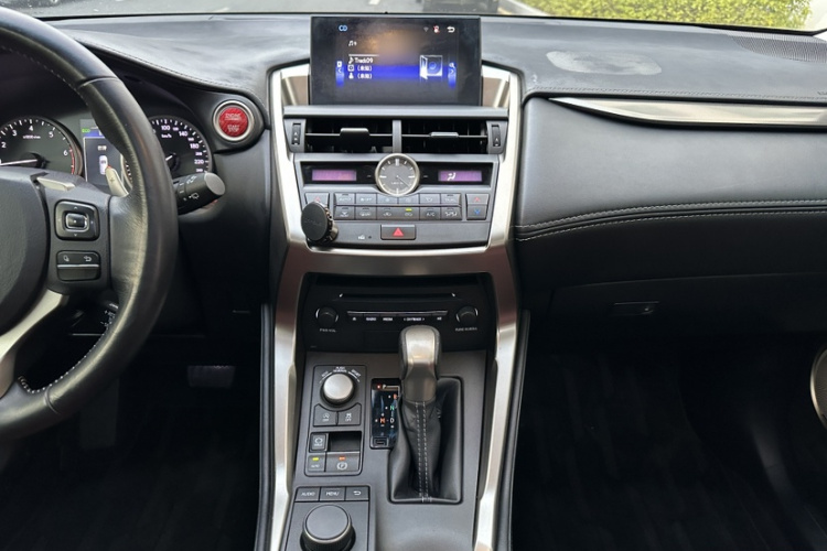 雷克萨斯NX 2015款 200t 全驱 锋尚版局部细节16
