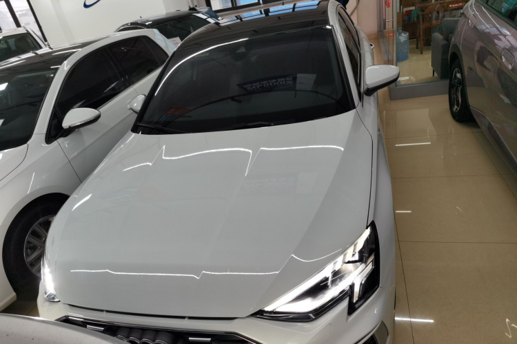 奥迪A3 2024款 A3L Limousine 35 TFSI 时尚运动型车身外观2