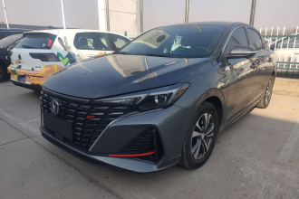 长安 逸动 2024款 PLUS 蓝鲸NE 1.4T GDI DCT高能版