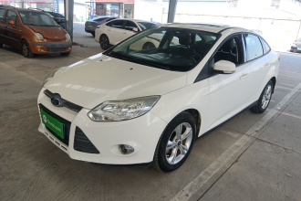 福特 福克斯 2012款 三厢 1.6L 手动风尚型