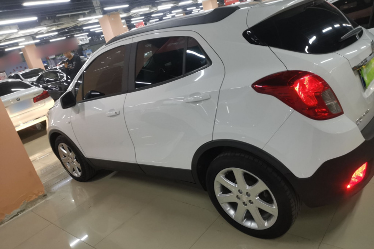 别克 昂科拉 2015款 1.4T 自动两驱都市精英型车身外观4