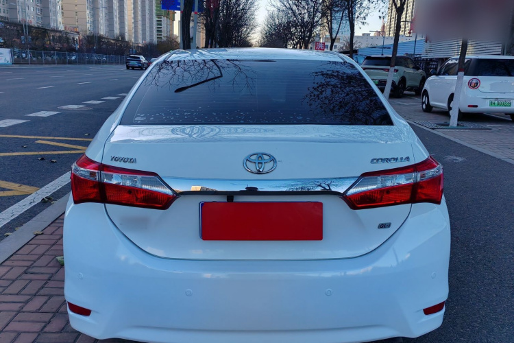 丰田 卡罗拉 2016款 1.6L CVT GL-i炫酷版车身外观6005