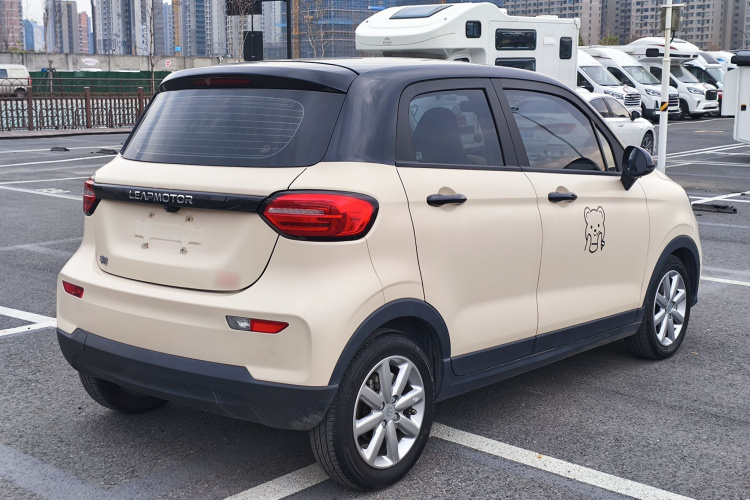 零跑汽车 零跑T03 2022款 皓玉版车身外观6007