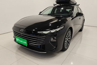 奔腾B70 2024款 龙腾版 1.5T 领创型