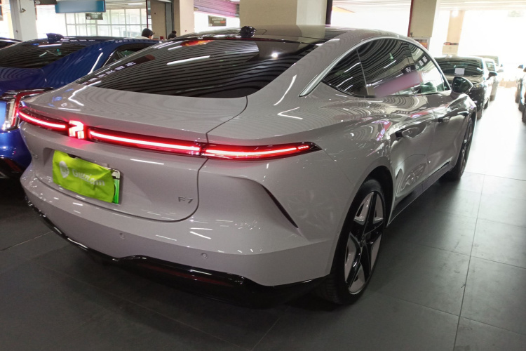 飞凡汽车 飞凡F7 2023款 改款 性能Pro版车身外观7