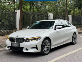 宝马3系 2020款 325Li 首发版