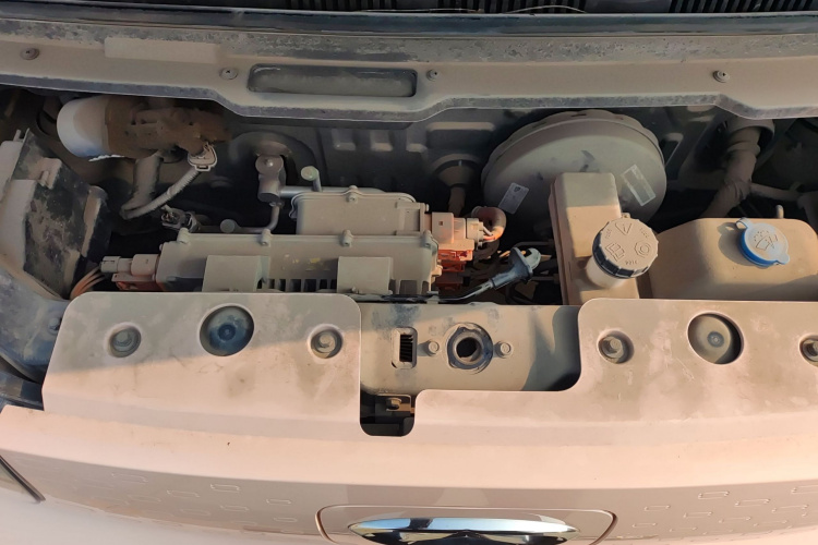 奇瑞 QQ冰淇淋 2022款 120km 甜筒 磷酸铁锂机舱底盘24