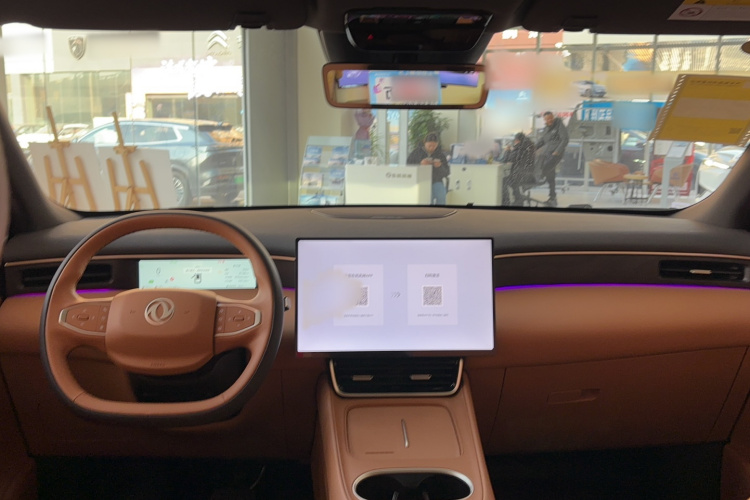 东风风神L8 2025款 185KM梦想版中控内饰7003