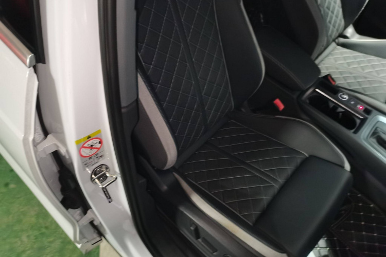 奥迪Q3 2024款 40 TFSI 时尚动感型局部细节41