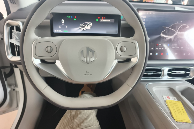 零跑汽车 零跑B01 2025款 650激光雷达版局部细节13