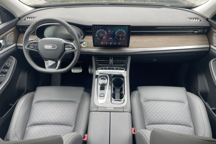 创维汽车 创维EV6 2023款 超充版中控内饰7001