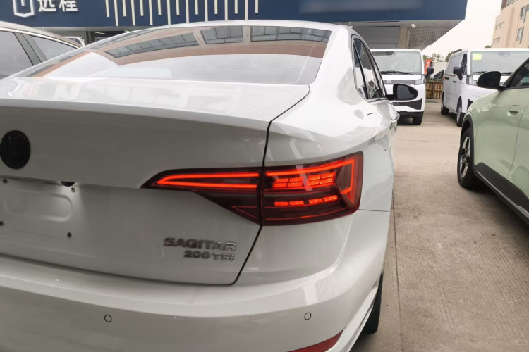 大众 速腾 2020款 200TSI DSG舒适型 国VI车身外观9