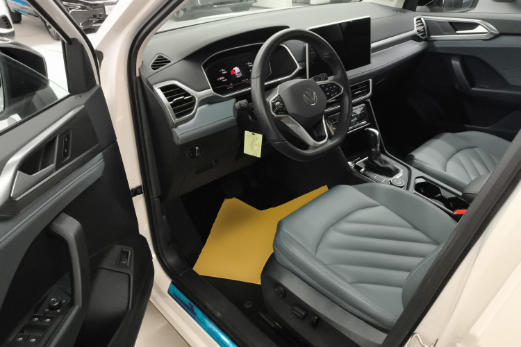 大众 途岳 2023款 330TSI 四驱月尊版中控内饰20