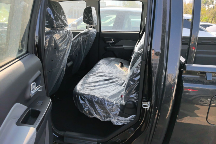 长城 风骏5 2023款 2.0T 柴油两驱精英型平槽车箱中控内饰7001