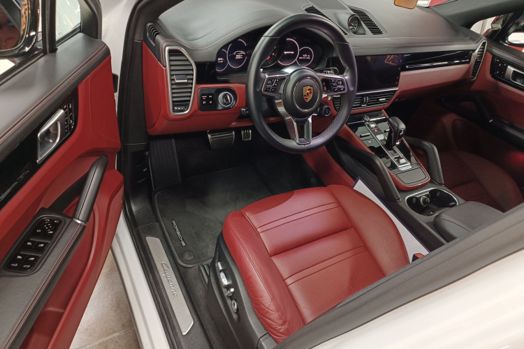 保时捷 2019款 Cayenne Coupé 3.0T中控内饰7003