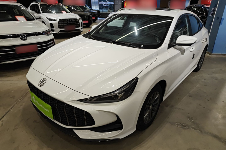 名爵 MG5 2025款 180DVVT 全球豪华版车身外观1