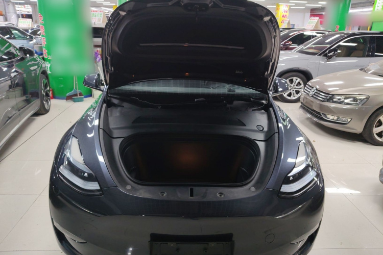 特斯拉 Model Y 2024款 长续航全轮驱动版机舱底盘24