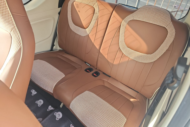 五菱汽车 宏光MINIEV 2024款 第三代 215km 进阶版中控内饰21