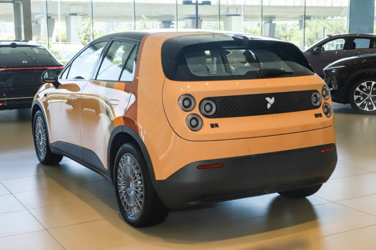 firefly萤火虫 2025款 游牧美拉德特别版车身外观6003