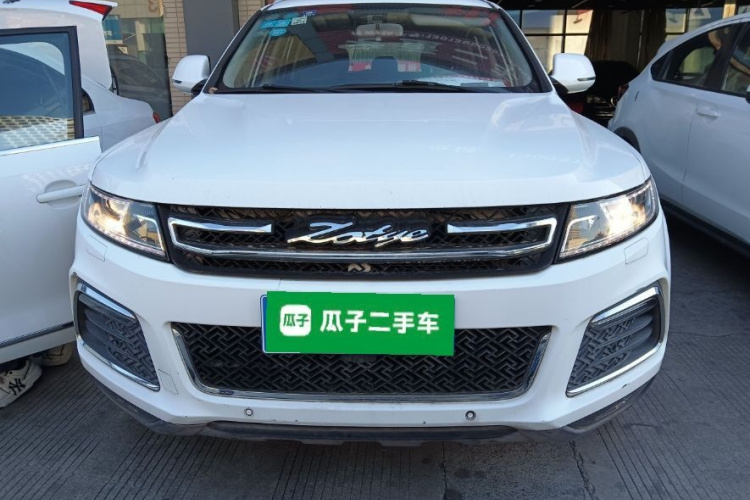 众泰T600 2016款 运动版 1.5T 手动豪华型车身外观2