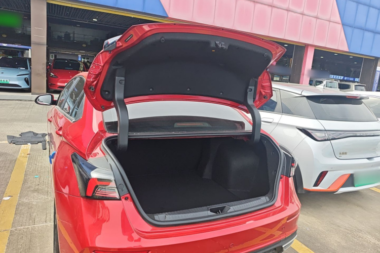 奇瑞 艾瑞泽5 PLUS 2021款 小AI 1.5L CVT享PLUS局部细节23