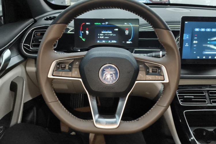 比亚迪 秦PLUS 2023款 冠军版 DM-i 55KM超越型中控内饰13