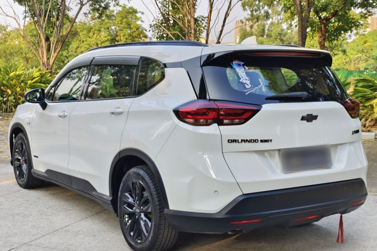 雪佛兰 沃兰多 2018款 Redline 530T 自动纵享版（5+2款） 国V车身外观6008