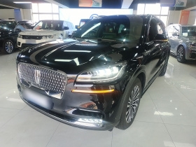 林肯 飞行家 2023款 3.0T V6 四驱尊雅巡航版 六座