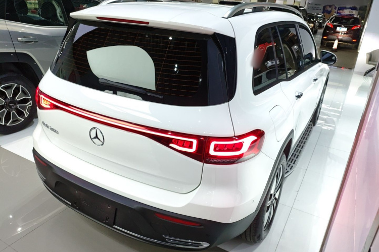 奔驰EQB 2022款 EQB 260车身外观6005