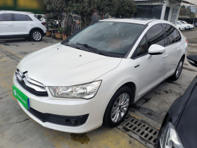 雪铁龙 世嘉 2016款 经典 三厢 1.6L 手动品尚型