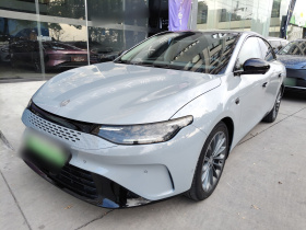 零跑汽车 零跑C01 2024款 增程 316尊享版