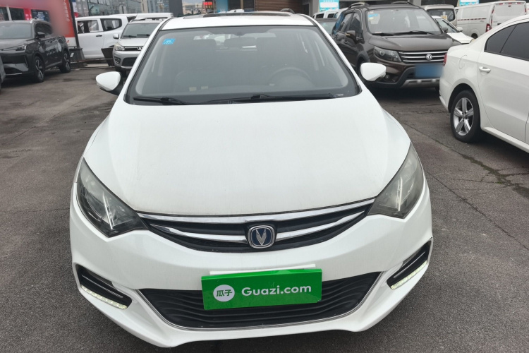 长安 逸动 2016款 XT 1.6L 手动俊酷型车身外观2