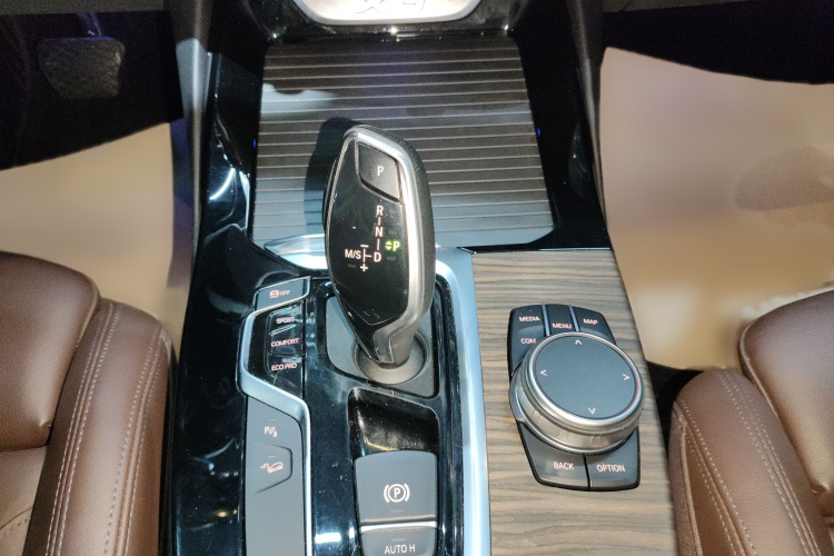 宝马X3 2020款  xDrive28i M运动套装局部细节18