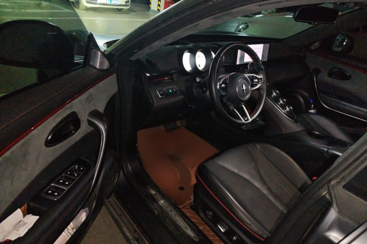 欧拉闪电猫 2024款 暗夜版 555km 尊贵版中控内饰7003