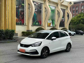 本田 飞度 2022款 1.5L CVT潮享天窗版