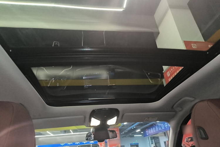 宝马3系 2025款 330Li M运动曜夜套装局部细节22